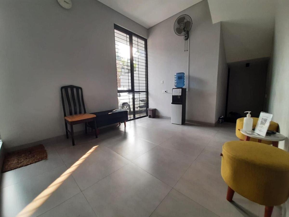 Oyo Life 92770 Cozy Puri 22 Hotell Jakarta Exteriör bild
