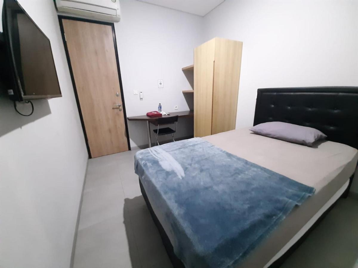 Oyo Life 92770 Cozy Puri 22 Hotell Jakarta Exteriör bild