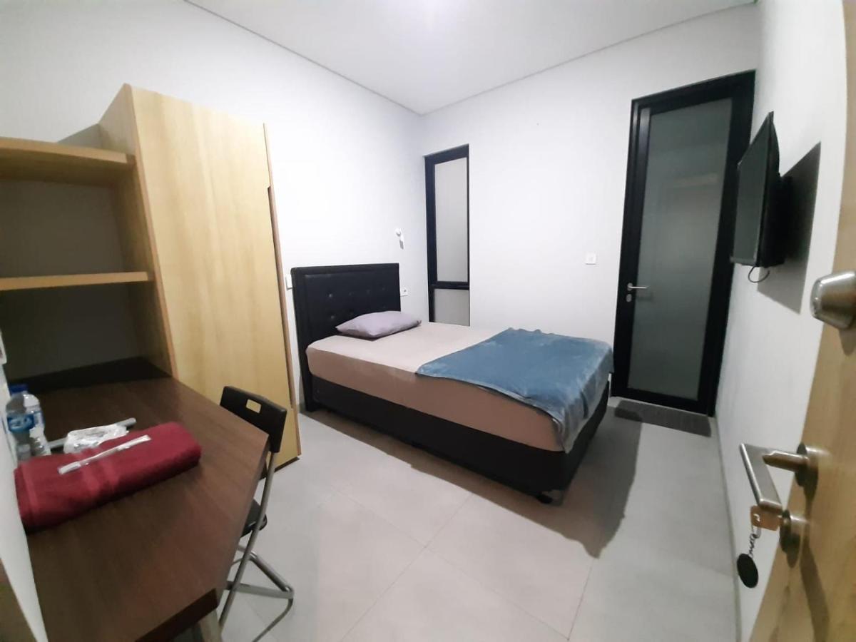 Oyo Life 92770 Cozy Puri 22 Hotell Jakarta Exteriör bild